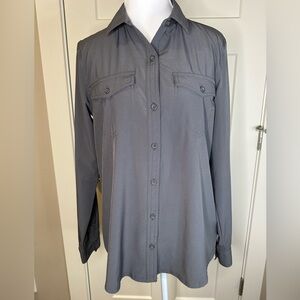 Eddie Bauer Classic Fit Gray Long Sleeve Button Up Shirt Women’s Small Stretch